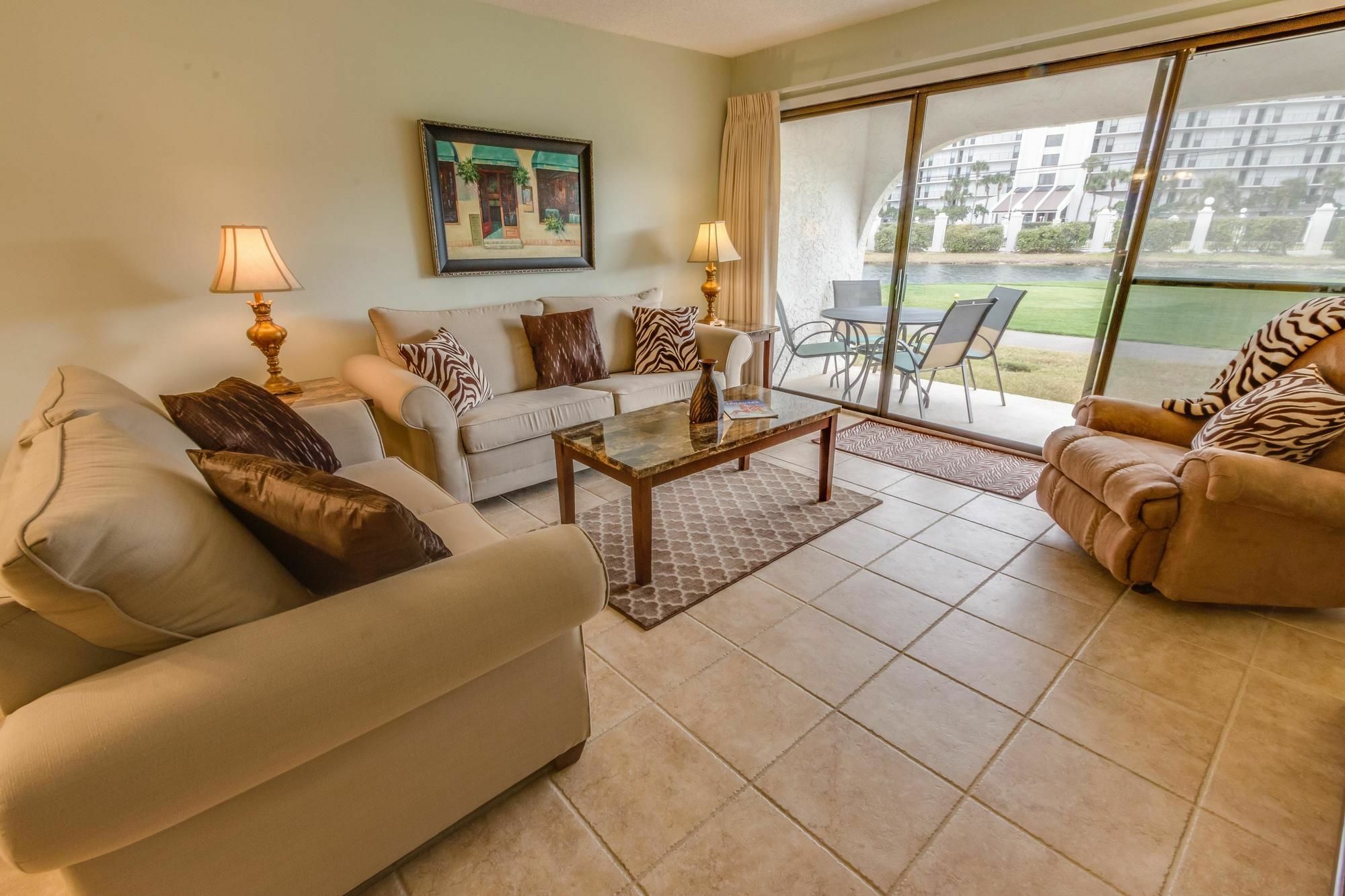 Apartment Edgewater Golf 504 *